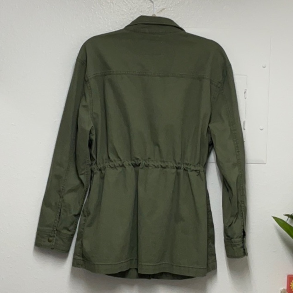Old Navy Green Utility Jacket with Drawstring Waist and Full-Length Sleeves - Picture 6 of 7
